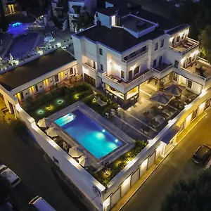 Laden Otel